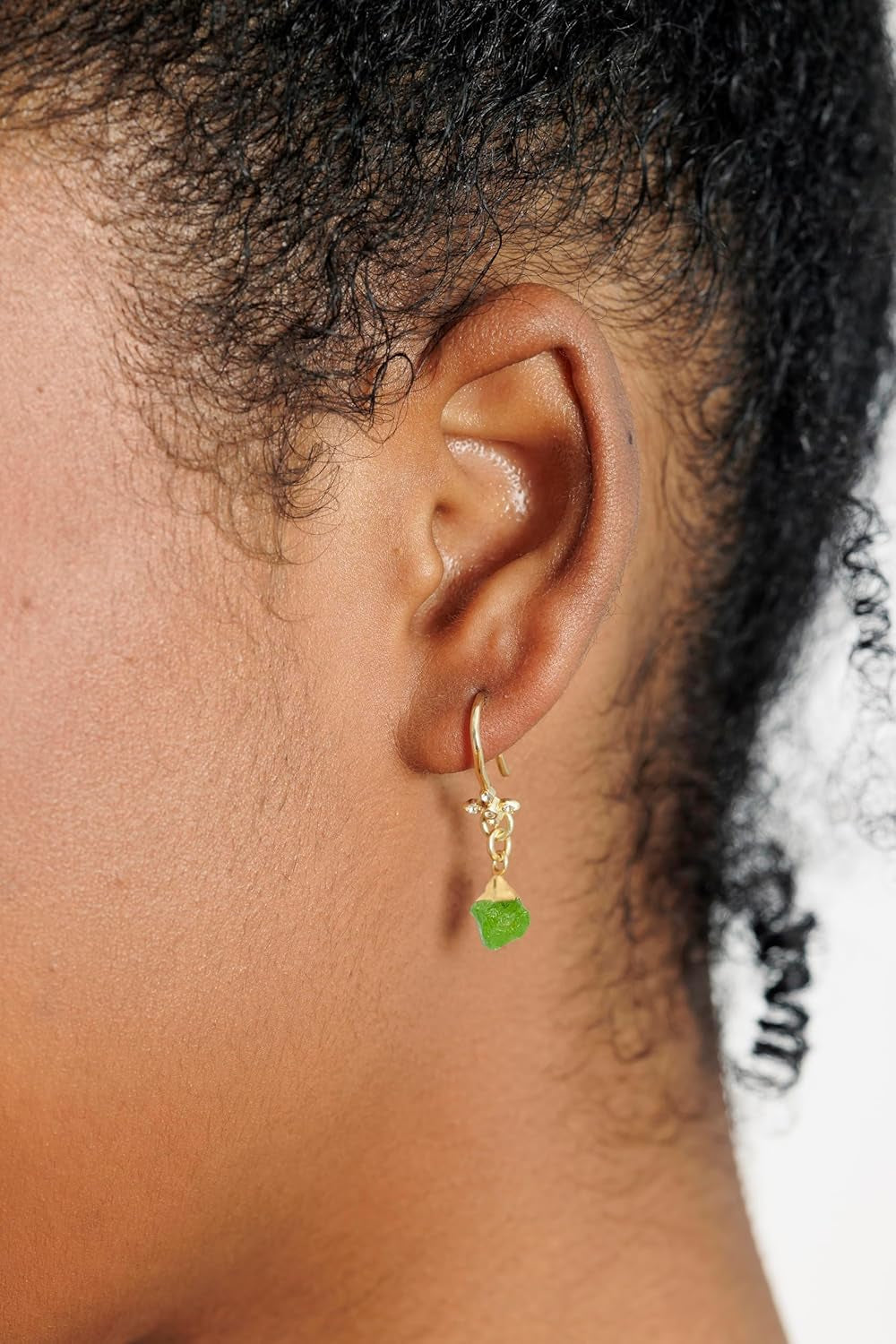 Peridot Earrings for Women in Raw Stone Dangle Drop Shape - 18K Gold Plated, Certified 925 Sterling Silver Earring - Hypoallergenic Gold Jewelry for Women, Mothers Day Gifts, Birthday Gifts for Women