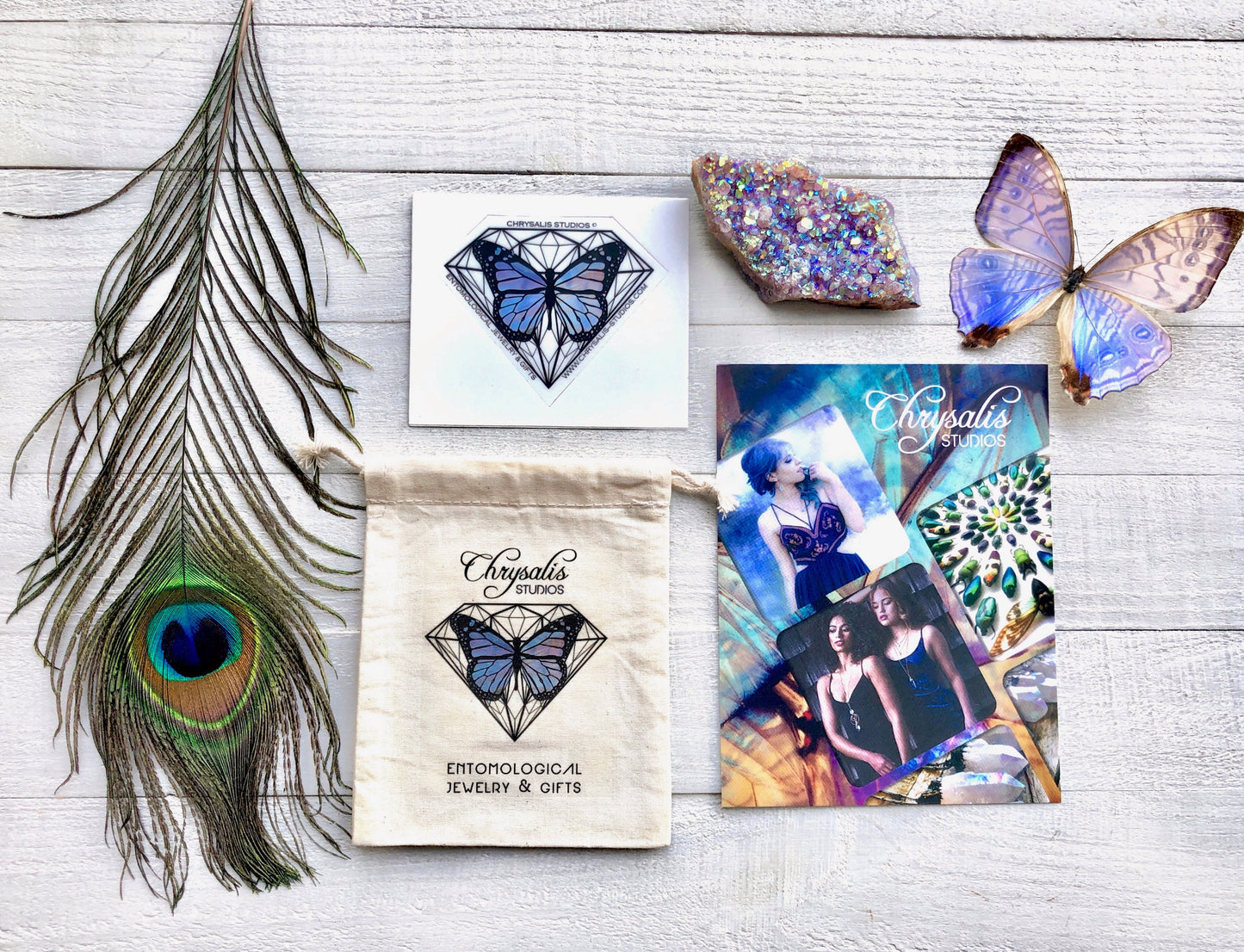 Raw Druzy Necklace Angel Aura Quartz Necklace Druzy Geode Necklace Raw Druzy Jewelry for Women Rainbow Quartz Crystal Necklace Raw Stone