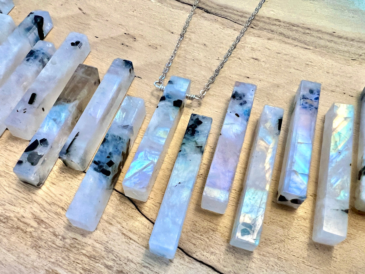 Black Moonstone Necklace for Men Women Tourmaline Crystal Necklace Men Couples Necklaces Rainbow Moonstone Jewelry Gift for Girlfriend