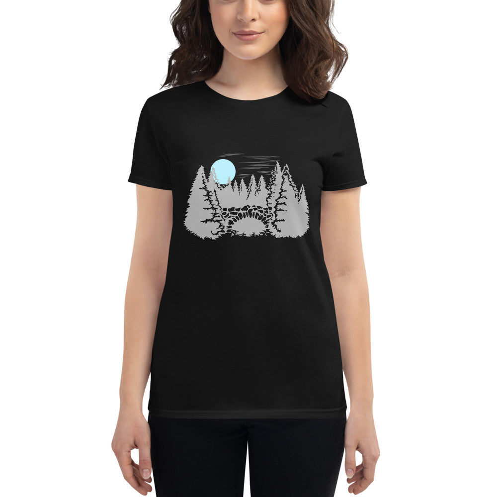 Women's short sleeve t-shirt