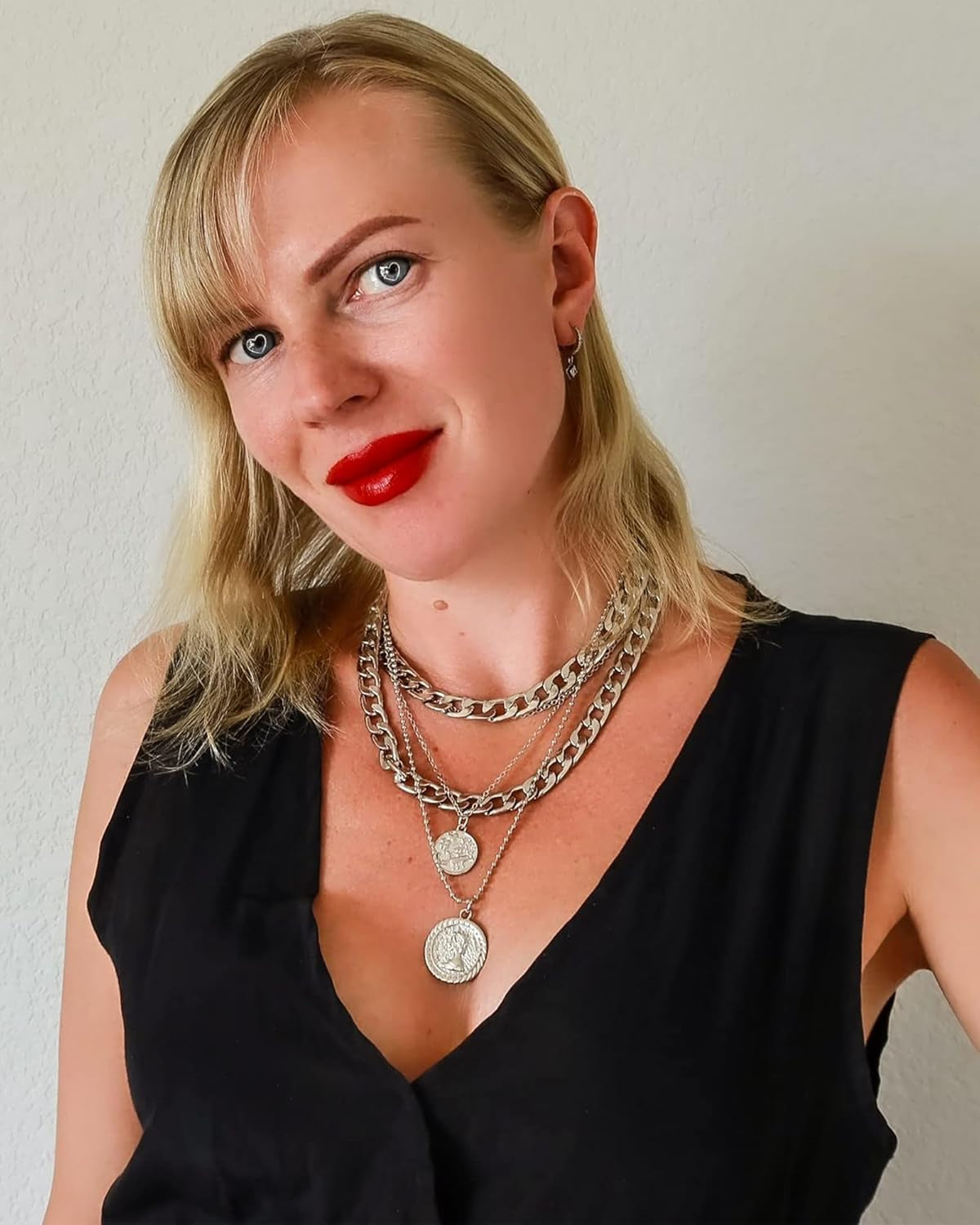 Layered Necklaces for Women Trendy Retro Coin Pendant Necklace Dainty Chunky Chain Choker Necklaces for Jewelry Birthday Gifts