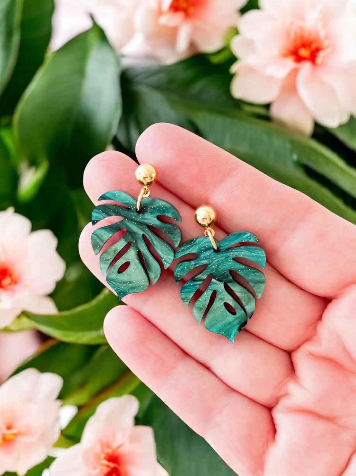 Monstera Leaf Earrings | Green Monstera Summer Earrings | Summer Palm Leaf Earrings