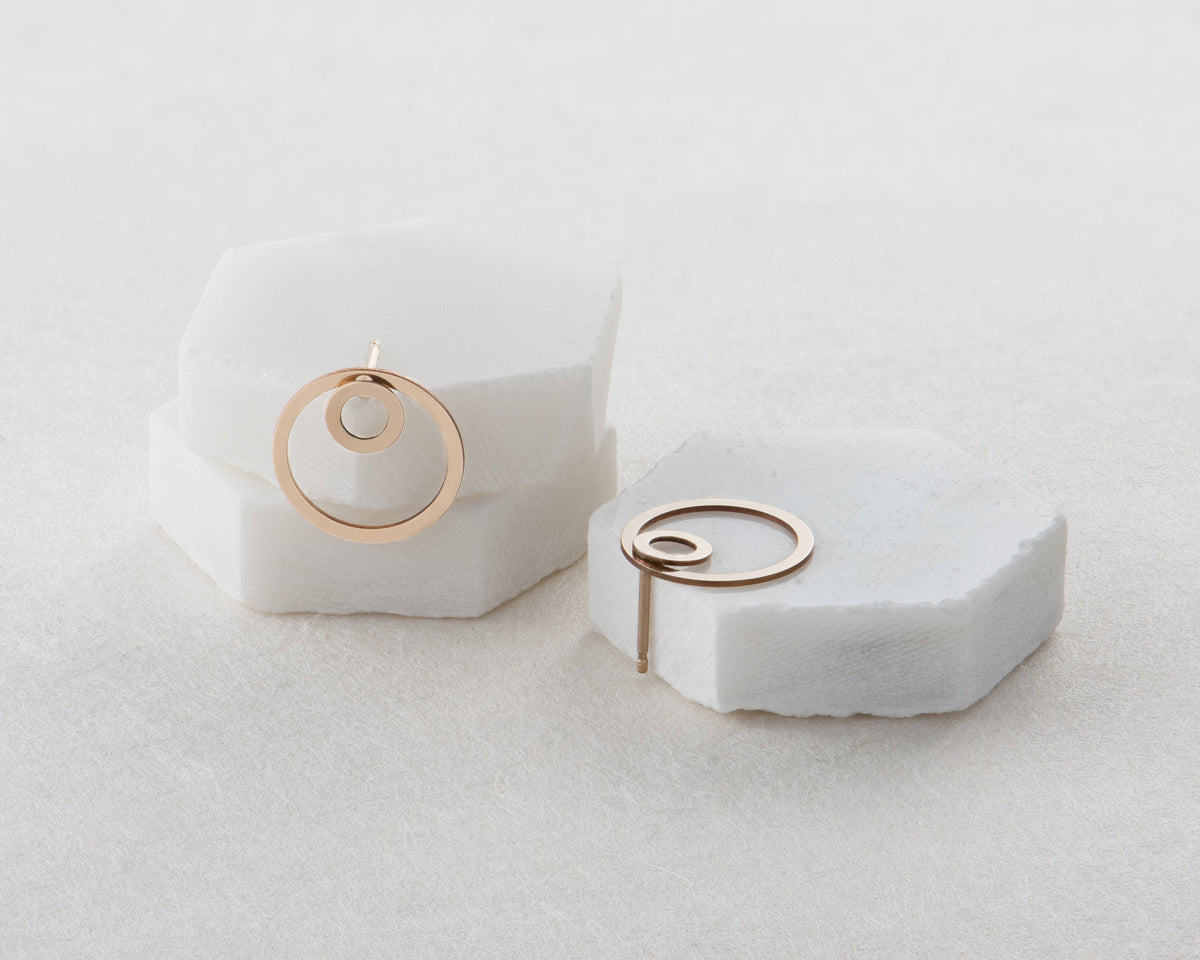 Circle Jacket Earrings Gold Circle Earring Bridesmaid Gift Circle Charm Gold Stud Earrings Jewelry Lover Gift for Her Gold Earrings