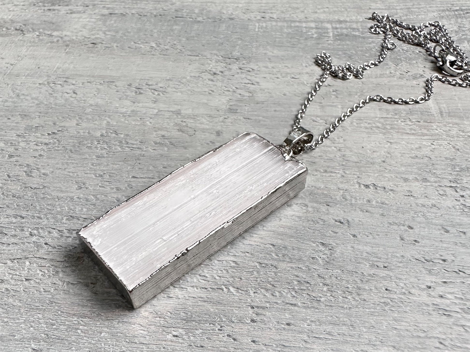 Selenite Necklace, Selenite Silver Pendant, Raw Selenite Necklace, Natural Selenite, White Rectangle Pendant Necklace, Raw Stone Jewelry