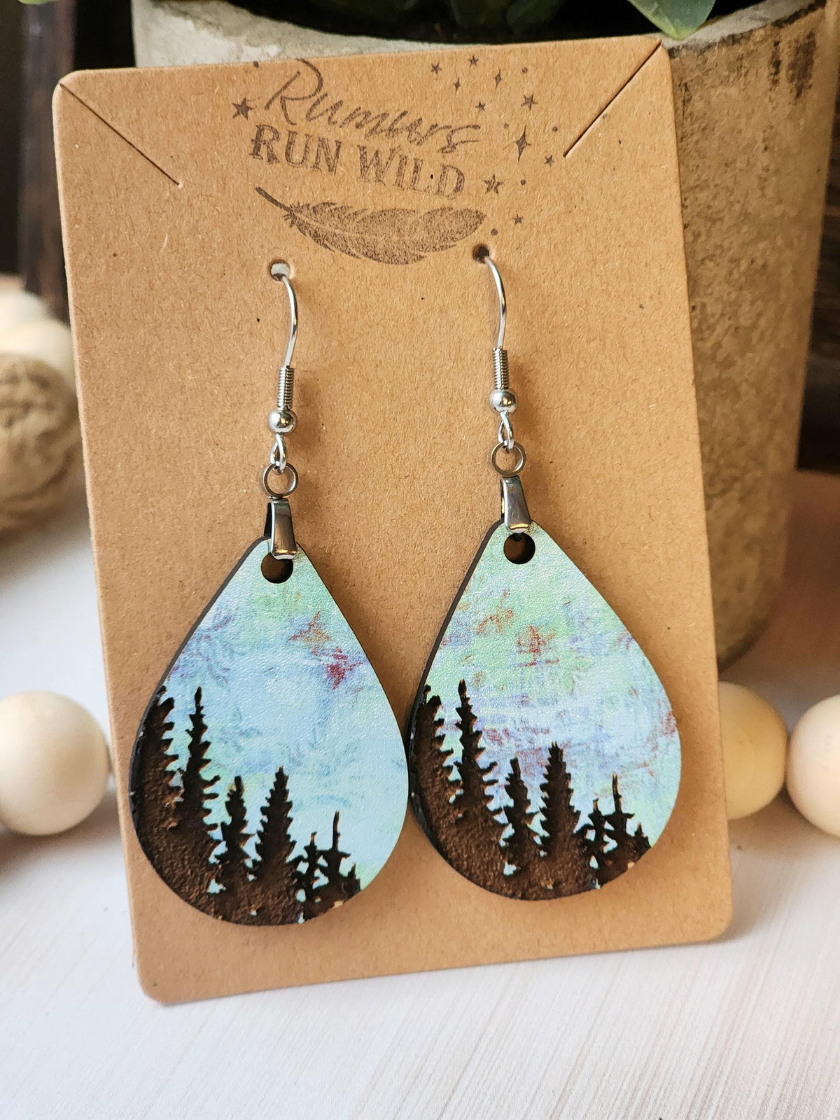 Nature Lover Earrings for Her, Boho Earrings for Women, Engraved Tree Earrings, Birthday Gift for Mom, Wood Dangle Earrings, Woodland Gift