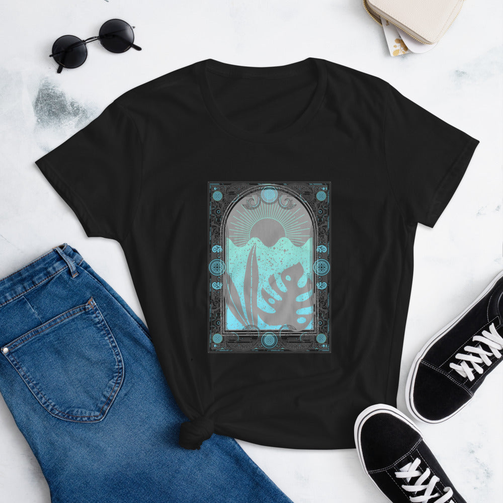 Women's short sleeve t-shirt